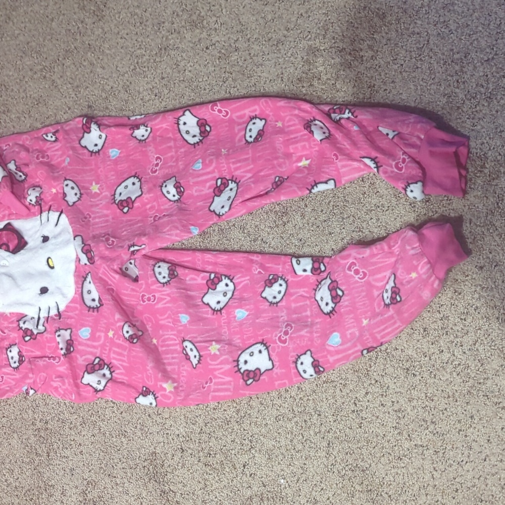 Pink Hello Kitty Pajama Onesie - Picture 7 of 11